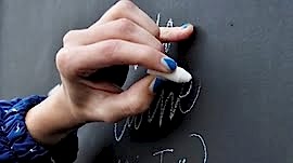 Kara tahta boyaları